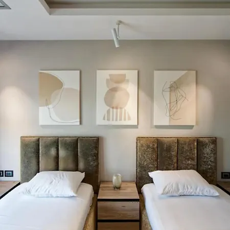 Aparthotel Luxurious *