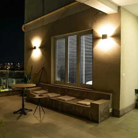 Aparthotel Luxurious *